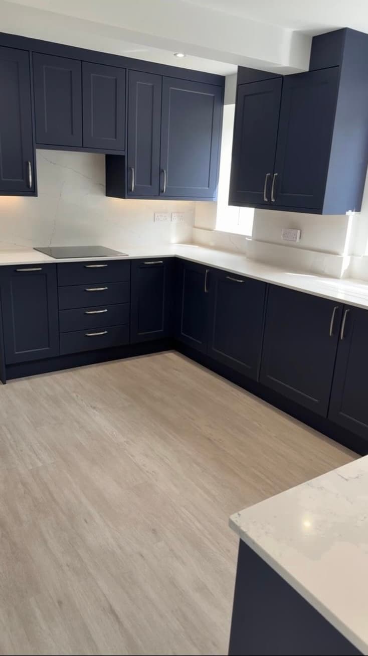 Open-plan kitchen and dining room in Harwell